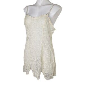 VTG Cream Lace Sheer Front Slit Sleeveless Floral Detail Slip Dress Nighty